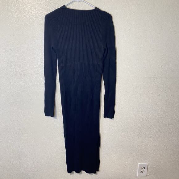 House of Harlow 1960 Cutout Ribbed Midi Sweater Dress in Black Size Large - Picture 5 of 8